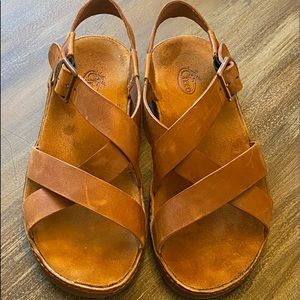 Women’s Chaco Wayfarer size 5